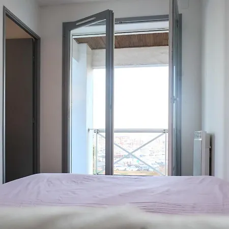 Appartement Studio Vue Sur Port De Plaisance Olona *