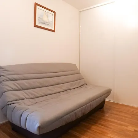 Studio Vue Sur Port De Plaisance Olona